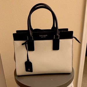 NEVER USED NWT KATE SPADE PURSE